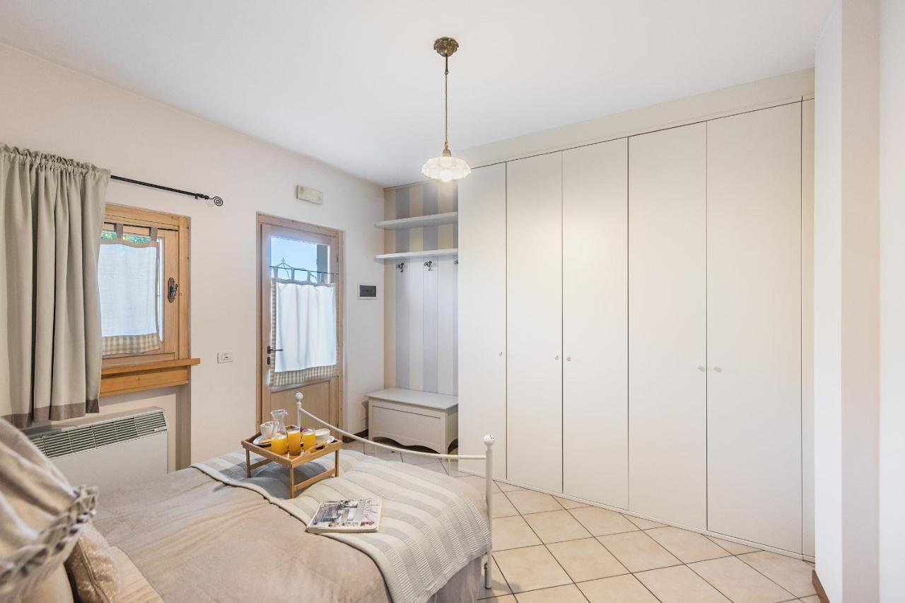 Garda Country House By Wonderful Italy Apartment โลนาโต ภายนอก รูปภาพ