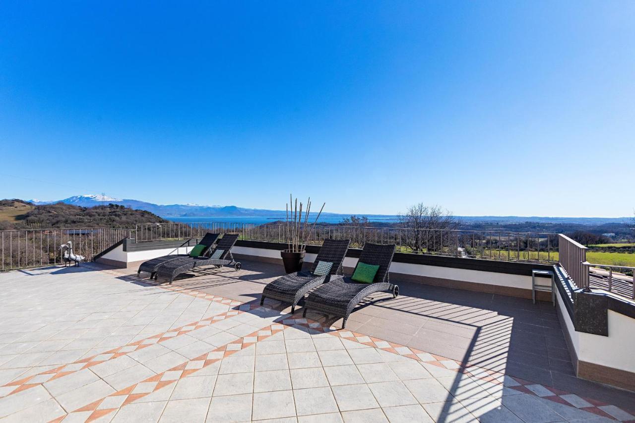 Garda Country House By Wonderful Italy Apartment โลนาโต ภายนอก รูปภาพ