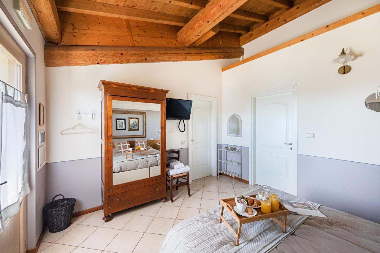 Garda Country House By Wonderful Italy Apartment โลนาโต ภายนอก รูปภาพ